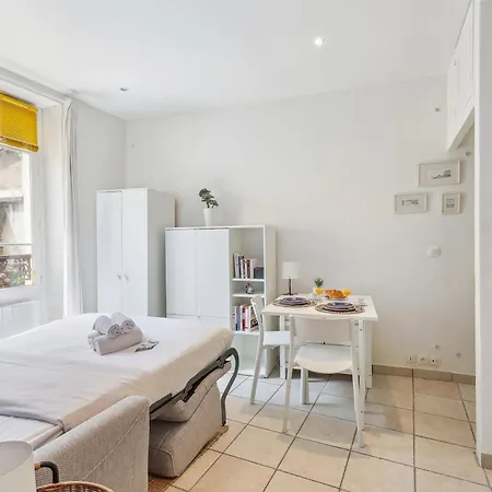 Pantheon & Latin Quarter - Cityapartmentstay
