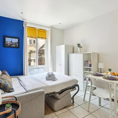 Pantheon & Latin Quarter - Cityapartmentstay Paris