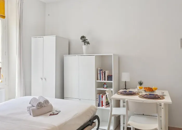 Pantheon & Latin Quarter - Cityapartmentstay *
